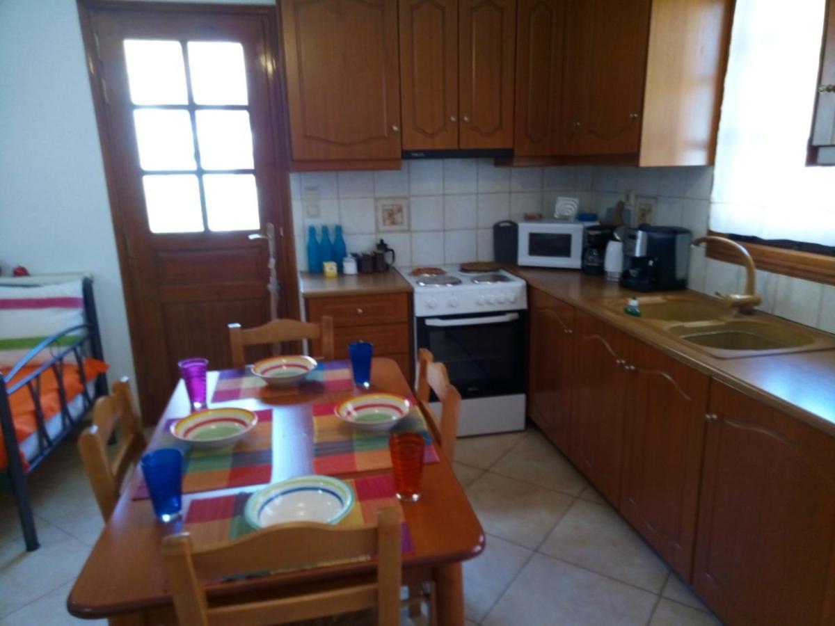 Delicatessen House Apartment Leonidio Exterior photo